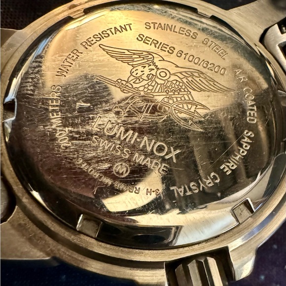 Luminox Series 6100/6200 - Picture 2 of 5